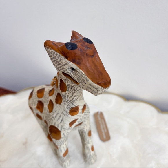 Handcrafted Paper Mache Giraffe Ornament Safari Theme Nursery Decor NEW - Picture 6 of 11